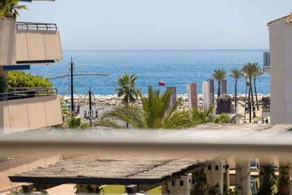 Apartment for sale in Puerto Banús, Málaga. 