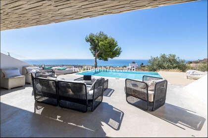 Cluster house for sale in Benalmádena, Málaga. 