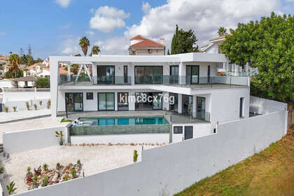 Cluster house for sale in Mijas, Málaga. 