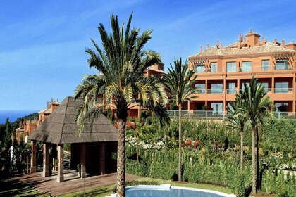 Apartment for sale in Benahavís, Málaga. 