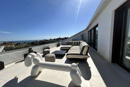 Penthouse for sale in Fuengirola, Málaga. 