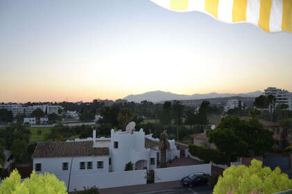 Apartment for sale in Guadalmina, Málaga. 