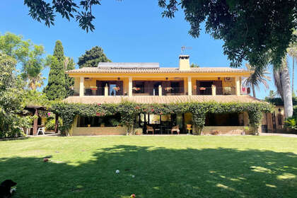 Cluster house for sale in San Pedro de Alcántara, Marbella, Málaga. 