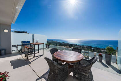 Apartment for sale in Benalmádena, Málaga. 