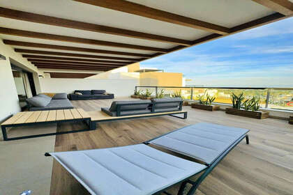 Apartment for sale in Nueva andalucia, Málaga. 
