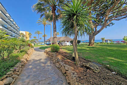 Apartment for sale in Calahonda, Mijas, Málaga. 