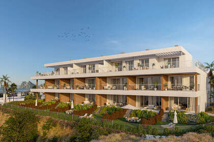 Apartment for sale in Alcaidesa, Línea de la Concepción (La), Cádiz. 
