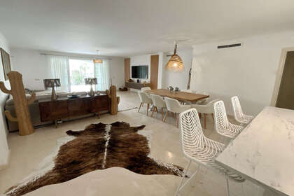 Apartment for sale in Sotogrande, Cádiz. 
