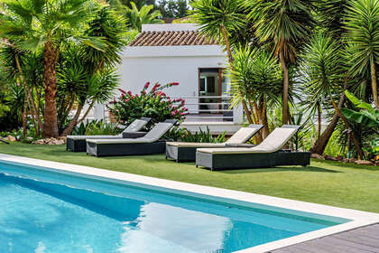 Cluster house for sale in Marbella, Málaga. 