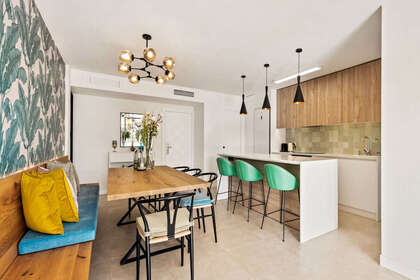 Apartment for sale in Torremolinos, Málaga. 