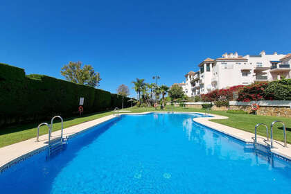 Apartment for sale in Nueva andalucia, Málaga. 