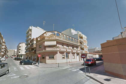 Cluster house for sale in Guardamar del Segura, Alicante. 