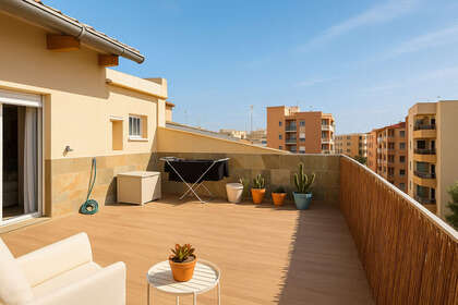 Penthouse for sale in Guardamar del Segura, Alicante. 