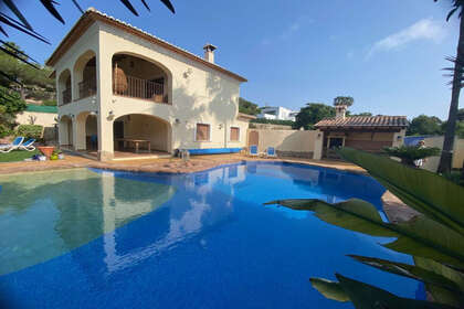 Chalet Adosado venta en Moraira, Alicante. 