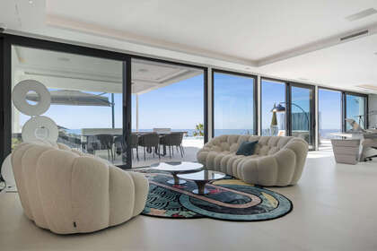 Cluster house for sale in El Paraiso, Estepona, Málaga. 