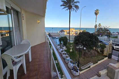 Apartment for sale in La Carihuela, Torremolinos, Málaga. 