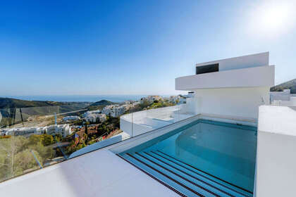 Penthouse for sale in Ojén, Málaga. 