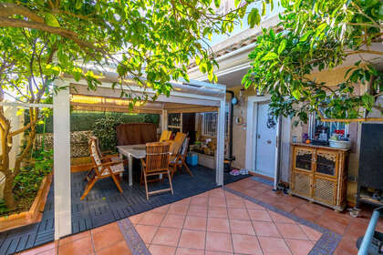House for sale in Torrevieja, Alicante. 
