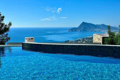 Cluster house for sale in Altea, Alicante. 