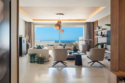 Penthouse for sale in Nueva andalucia, Málaga. 