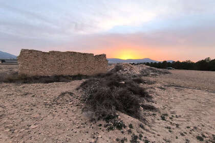 Plot for sale in Yecla, Murcia. 