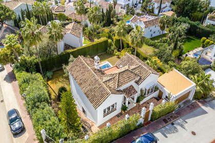 Cluster house for sale in Istán, Málaga. 