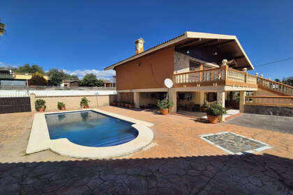 Ranch for sale in Coín, Málaga. 