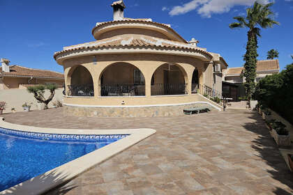 Cluster house for sale in Benijófar, Alicante. 