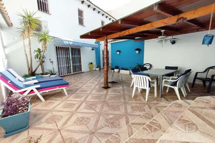 Cluster house for sale in Alfaz del pi / Alfàs del Pi, Alicante. 