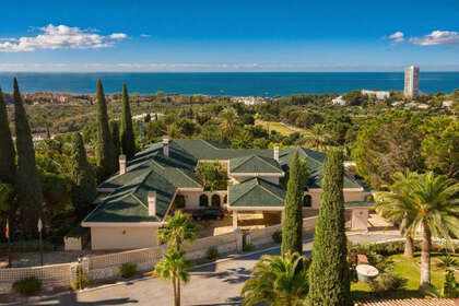 Cluster house for sale in Río Real, Marbella, Málaga. 