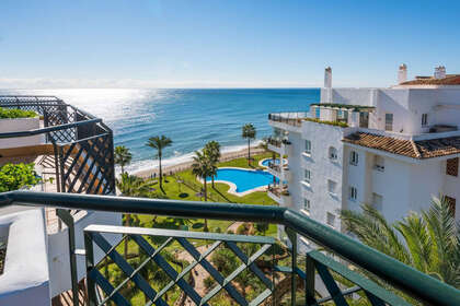 Penthouse for sale in Calahonda, Mijas, Málaga. 