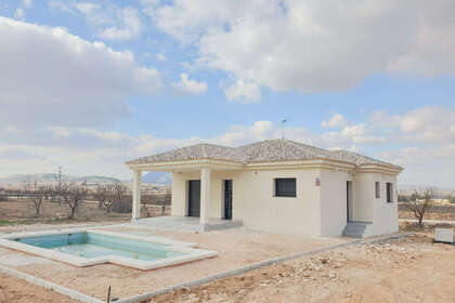 Cluster house for sale in Pinoso, Alicante. 