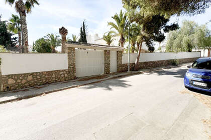 Cluster house for sale in Zenia, La, Alicante. 