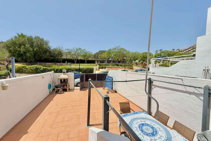 House for sale in Torreblanca, Fuengirola, Málaga. 