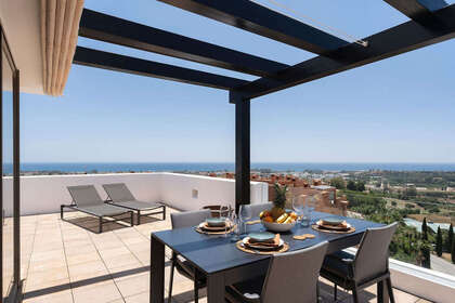 Penthouse for sale in Benahavís, Málaga. 