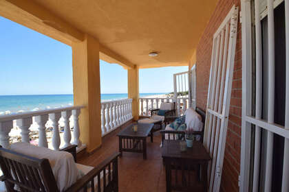 Cluster house for sale in Guardamar del Segura, Alicante. 