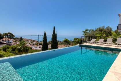 Cluster house for sale in Torremuelle, Benalmádena, Málaga. 