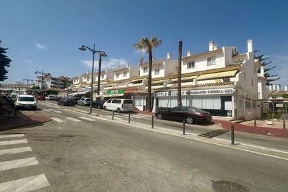 Penthouse for sale in Calahonda, Mijas, Málaga. 