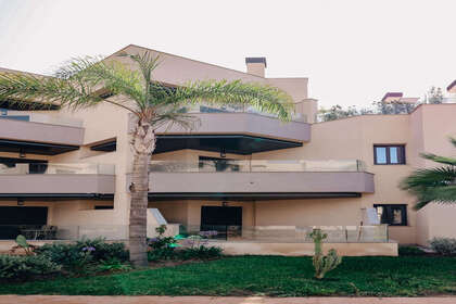 Apartment for sale in Vélez-Málaga. 