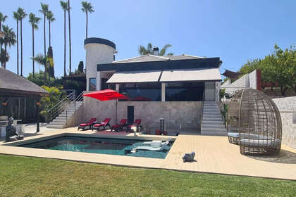 Cluster house for sale in Mijas Golf, Málaga. 