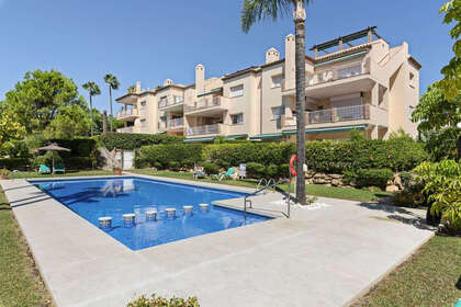 Penthouse for sale in Nueva andalucia, Málaga. 