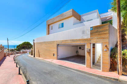 Cluster house for sale in Torreblanca, Fuengirola, Málaga. 