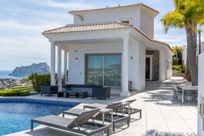 Cluster house for sale in Benissa, Alicante. 