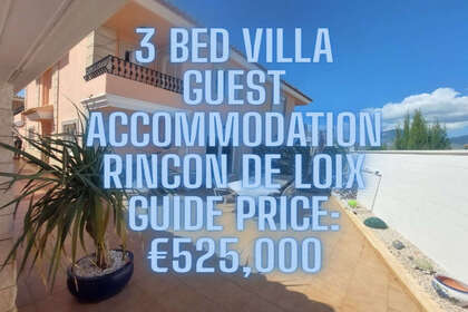 Cluster house for sale in Benidorm, Alicante. 