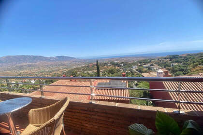Apartment for sale in Ojén, Málaga. 