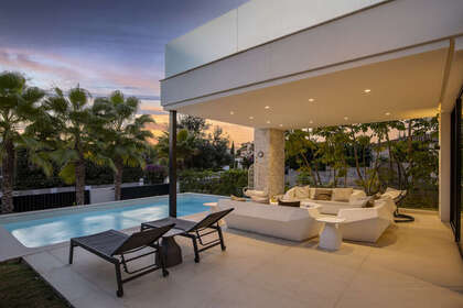 Cluster house for sale in San Pedro de Alcántara, Marbella, Málaga. 