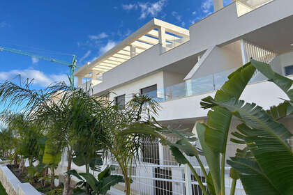 Cluster house for sale in Finestrat, Alicante. 