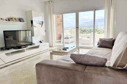 Penthouse for sale in Puerto Banús, Marbella, Málaga. 