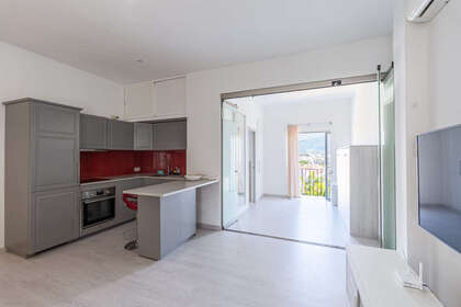 Apartamento venta en Benahavís, Málaga. 