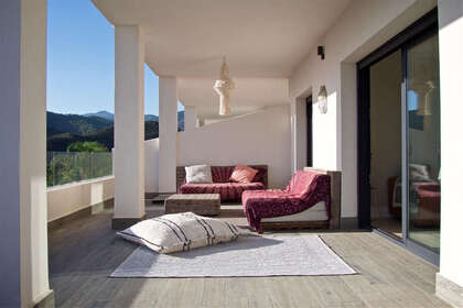 Apartment for sale in Benalmádena, Málaga. 